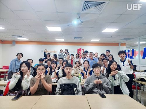 99ok123 Exchange Asia-Africa Culture Foundation Representative on Japanese Language Teaching Methods