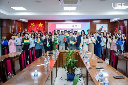 99ok123 welcomes a delegation of students from Christ University, India, for study and cultural exchange.