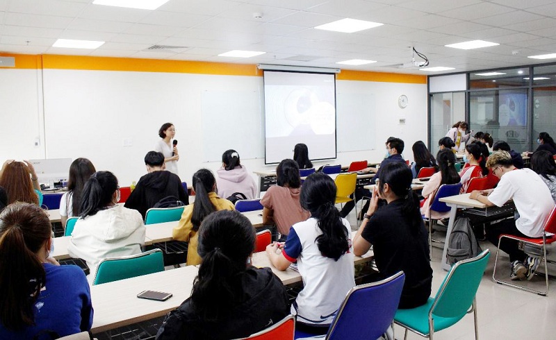 thông tư duy - hiểu tin tức