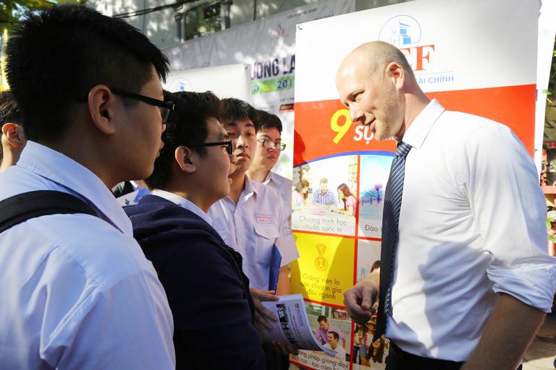ngành 99ok bet của Trường Đại học Kinh tế - Tài chính thành phố Hồ Chí Minh 