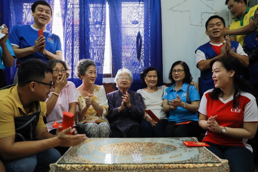 Vui xuân đón Tết cùng Hội từ thiện 99ok123