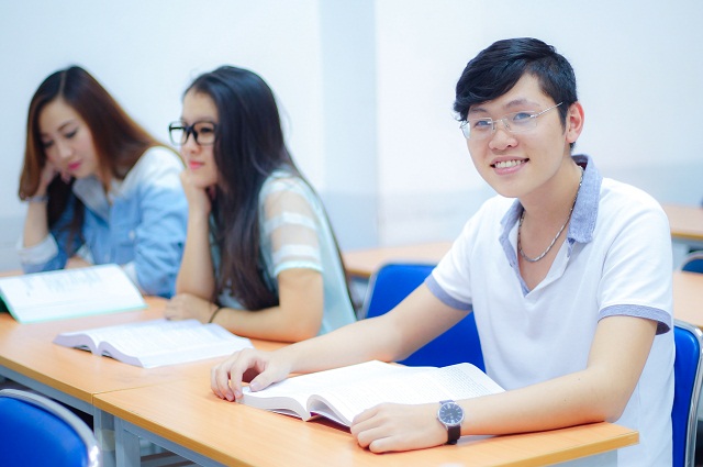 Học tài chính ngân hàng ra trường làm gì?