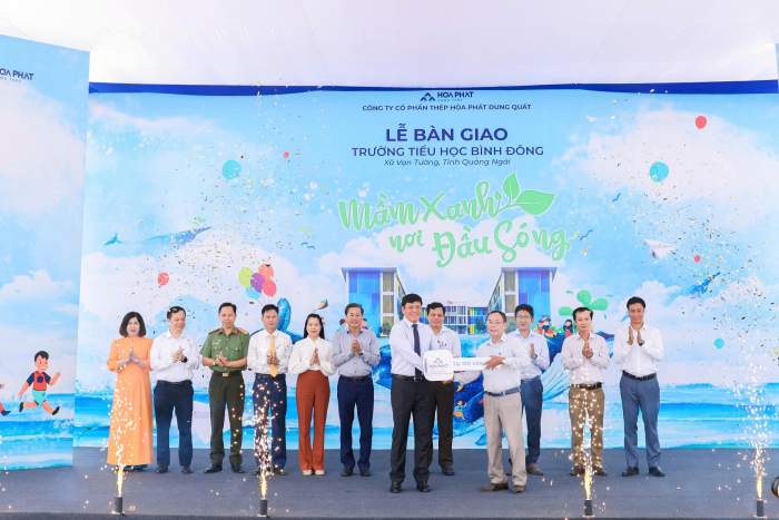 Hòa Phát bàn giao ngôi trường trị giá 42 tỷ đồng cho tỉnh Quảng Ngãi, thực hiện trách nhiệm xã hội của doanh nghiệp